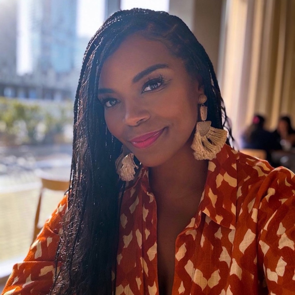 Meet your Posher, Sandy